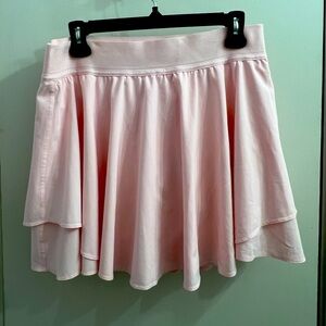 Lululemon Court Rival Size 10 Strawberry Milkshake excellent condition